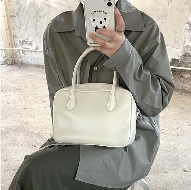 Retro Oil Wax Leather Women Shoulder Messenger Bags Summer Ladies Casual Tote Handbags Fashion Girls Daily Crossbody Bag 27x6x18cm
Retro Oil Wax Leather Women Shoulder Messenger Bags Summer Ladies Casual Tote Handbags Fashion Girls Daily Crossbody Bag 27x6x18cm