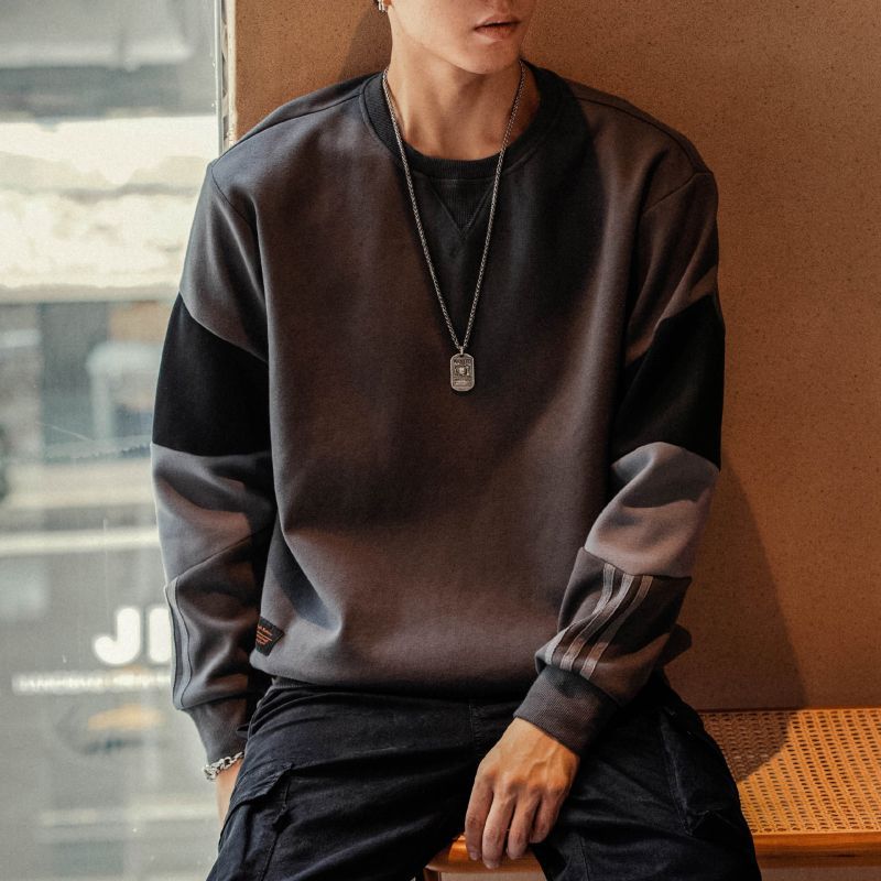 Men O-Neck Autumn New Patchwork Long Sleeve American Style Chic Big Size Loose Casual Moto Biker Panelled High Street Hoodie L сірий колір
Men O-Neck Autumn New Patchwork Long Sleeve American Style Chic Big Size Loose Casual Moto Biker Panelled High Street Hoodie L сірий колір