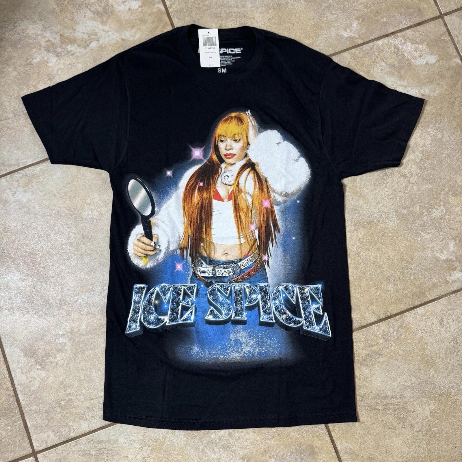 Ice Spice Mirror Portrait T-Shirt SMALL Black New S
Ice Spice Mirror Portrait T-Shirt SMALL Black New S