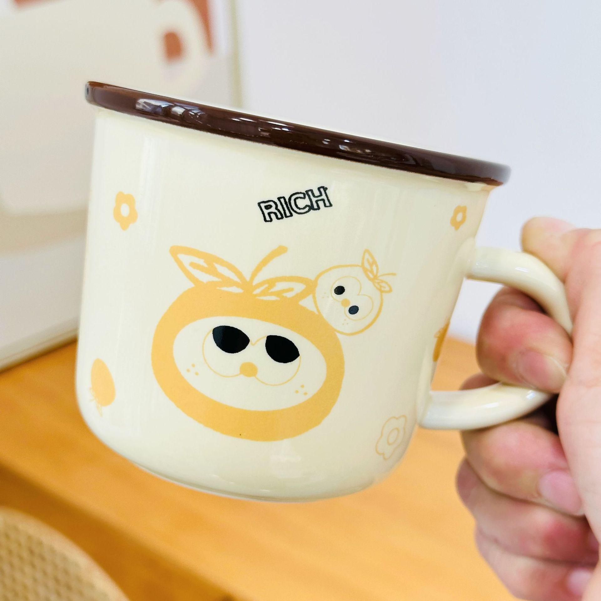 Бытовой набор Маленький подарок Керамическая чашка с ручкой Одинарная чашка Маленькая оранжевая подарочная коробка Сувенир на открытие Ручная для девочек 480ML
Бытовой набор Маленький подарок Керамическая чашка с ручкой Одинарная чашка Маленькая оранжевая подарочная коробка Сувенир на открытие Ручная для девочек 480ML