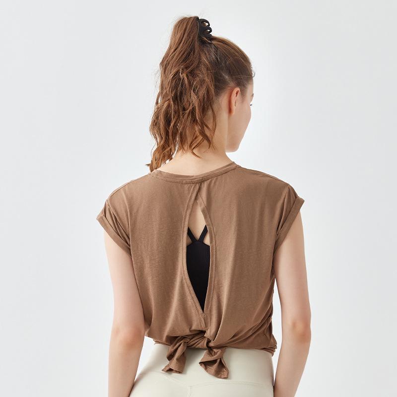 Women s Summer Quick-Dry Breathable Yoga Top with Split Swallowtail Design XL какао кольору
Women s Summer Quick-Dry Breathable Yoga Top with Split Swallowtail Design XL какао кольору