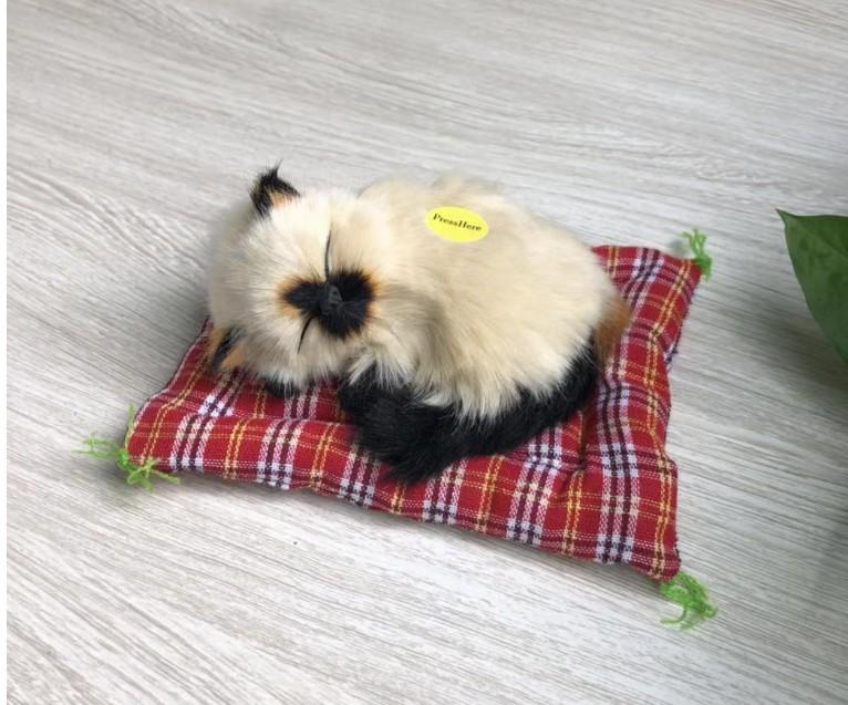 Sound-Making Napping Cat Pad: Cute Cloth Toy & Ornament
Sound-Making Napping Cat Pad: Cute Cloth Toy & Ornament