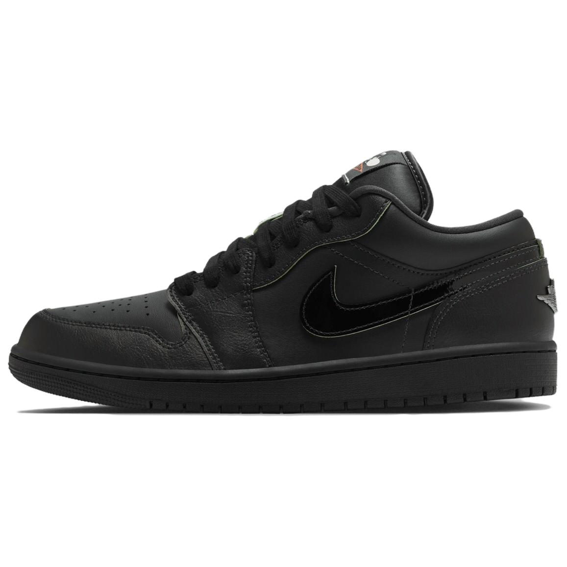 Air Jordan 1 Low SE Черный с Зеленым Vapor HM3690-001 42.5
Air Jordan 1 Low SE Черный с Зеленым Vapor HM3690-001 42.5