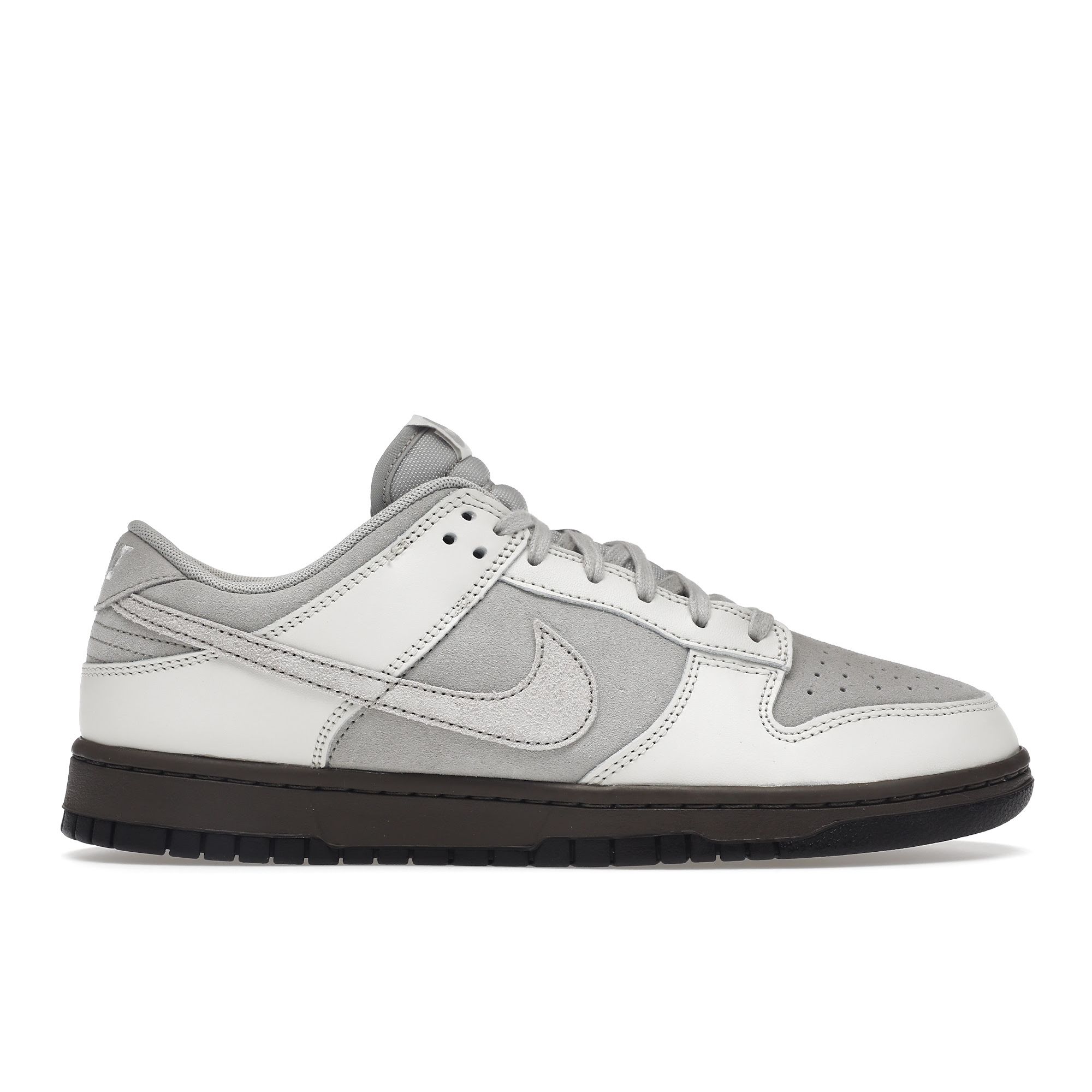 Nike Dunk Low Retro FD9746-001 43
Nike Dunk Low Retro FD9746-001 43