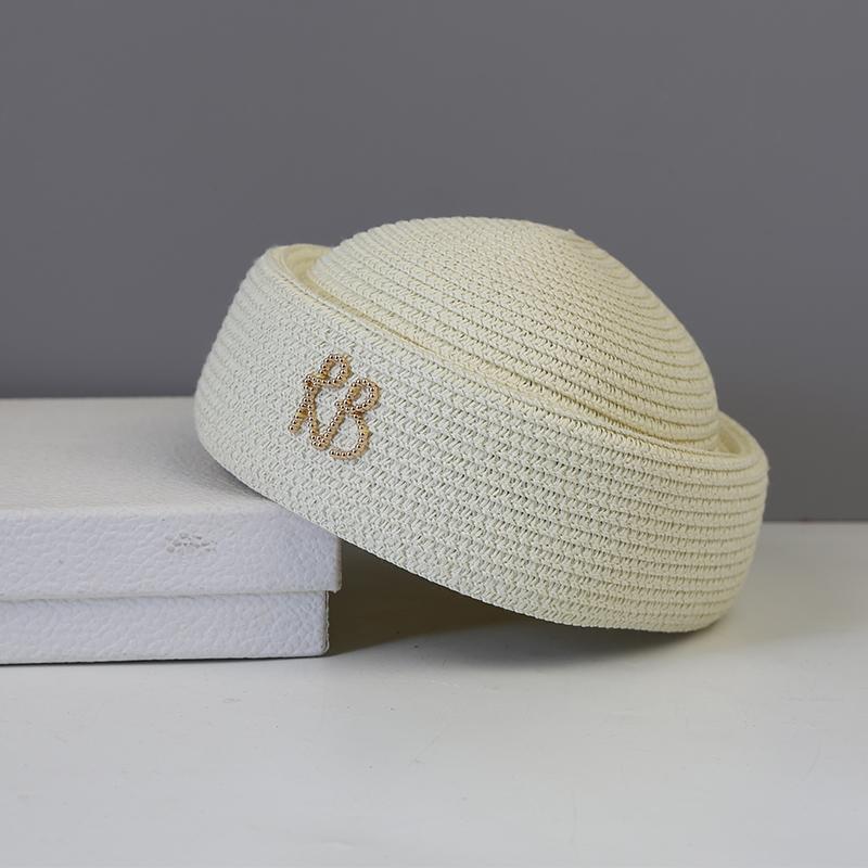 New Designer Letter Fashion Pillbox Hat Women Summer Vintage Painter Berets Hostess Straw Hats French Weddings Sailor Hat 55-58cm молоко, білий колір
New Designer Letter Fashion Pillbox Hat Women Summer Vintage Painter Berets Hostess Straw Hats French Weddings Sailor Hat 55-58cm молоко, білий колір