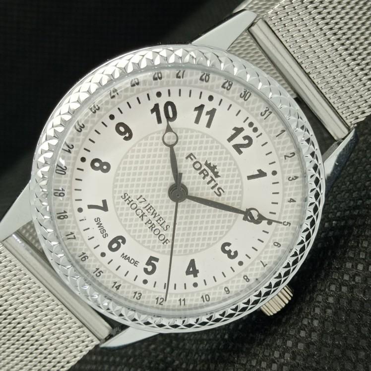 REFURBISHED FORTIS WINDING SWISS MENS WRIST WHITE DIAL WATCH 622c-a416999-2 lot622c-a416999
REFURBISHED FORTIS WINDING SWISS MENS WRIST WHITE DIAL WATCH 622c-a416999-2 lot622c-a416999