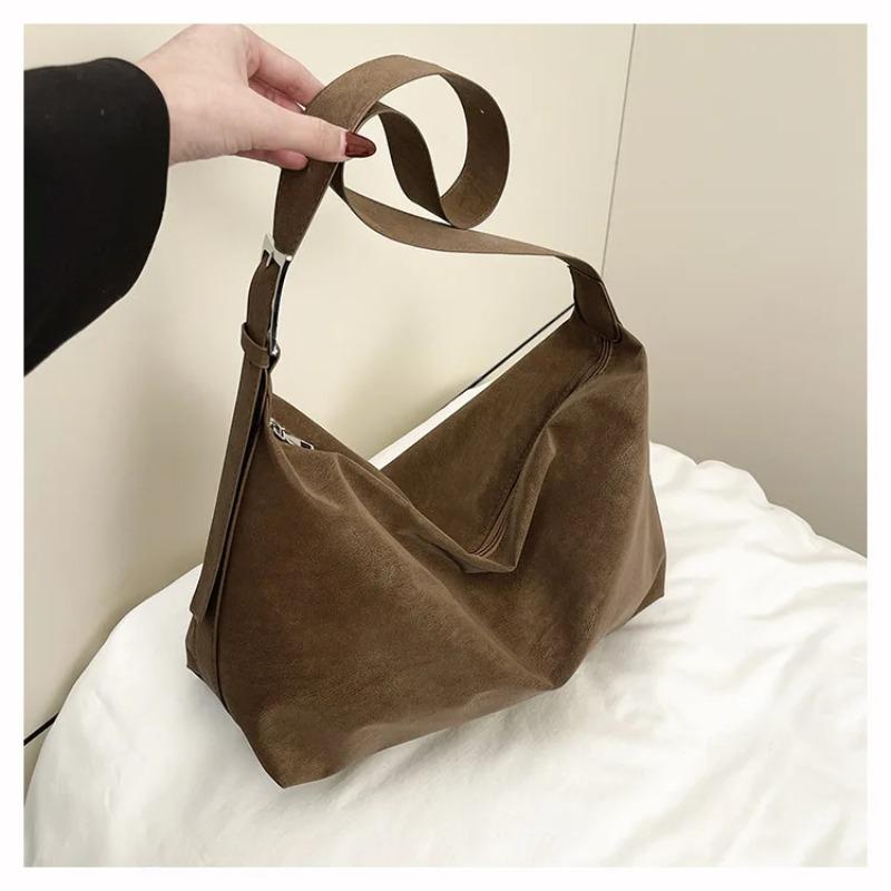 New Winter Fashi Shoulder Bag Women Large Capacity Crossbody Bag High Quality Comfortable and Versatile Texture Storage Bags коричневий
New Winter Fashi Shoulder Bag Women Large Capacity Crossbody Bag High Quality Comfortable and Versatile Texture Storage Bags коричневий