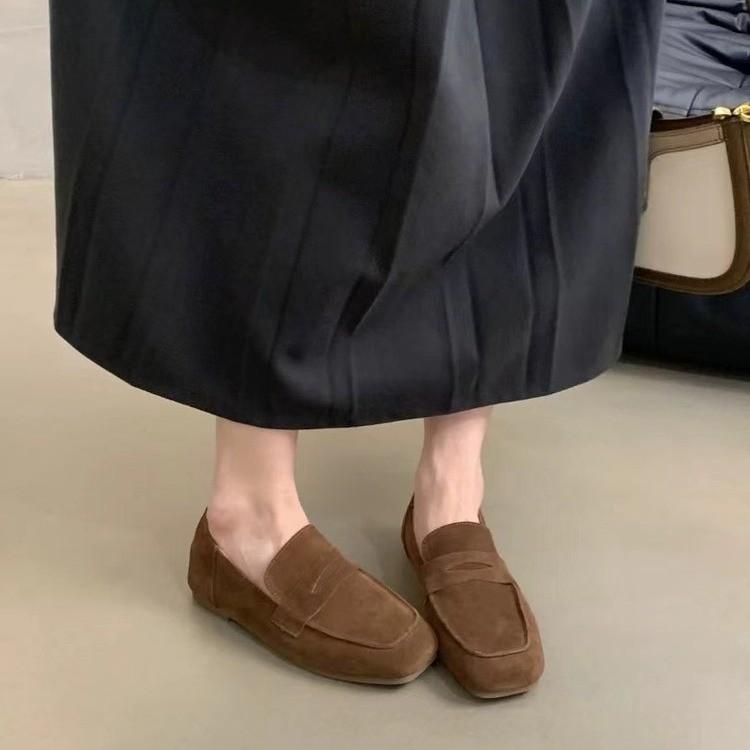 Женские туфли-бини с одной педалью, новые, французские, темпераментные, ретро, с круглым носком 40
Женские туфли-бини с одной педалью, новые, французские, темпераментные, ретро, с круглым носком 40