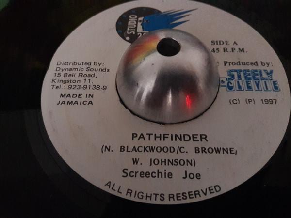 7inch Record SCREECHIE JOE - Pathfinder NONE Studio 2000 1997 Jamaica Reggae, Ska & Dub Used
7inch Record SCREECHIE JOE - Pathfinder NONE Studio 2000 1997 Jamaica Reggae, Ska & Dub Used