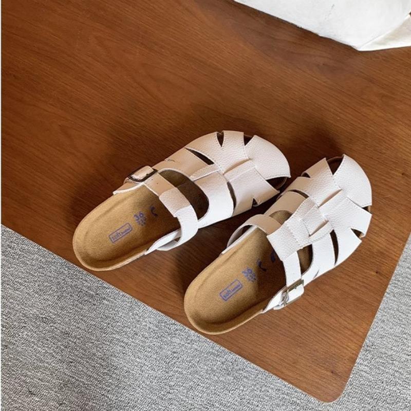 Женские полушлепанцы с перфорированными кроксами на толстой подошве для ношения на улице 40 белый
Женские полушлепанцы с перфорированными кроксами на толстой подошве для ношения на улице 40 белый