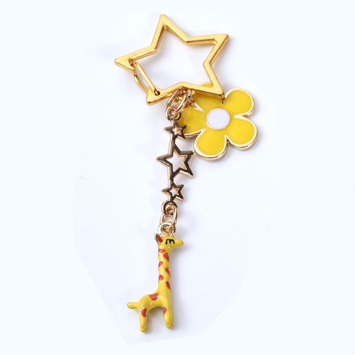Cute Cartoon Giraffe Keychain & Star Flower Pendant Bag Accessory
Cute Cartoon Giraffe Keychain & Star Flower Pendant Bag Accessory