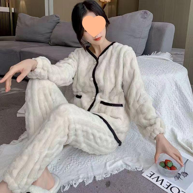Women s Long Sleeve Plus Velvet Fleece Homewear Set - Autumn/Winter Bestseller M 80-100
Women s Long Sleeve Plus Velvet Fleece Homewear Set - Autumn/Winter Bestseller M 80-100