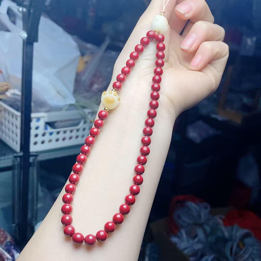 Fresh Luck Cinnabar Cat Paw Charm Lanyard with Bodhi Pendant киноварь
Fresh Luck Cinnabar Cat Paw Charm Lanyard with Bodhi Pendant киноварь