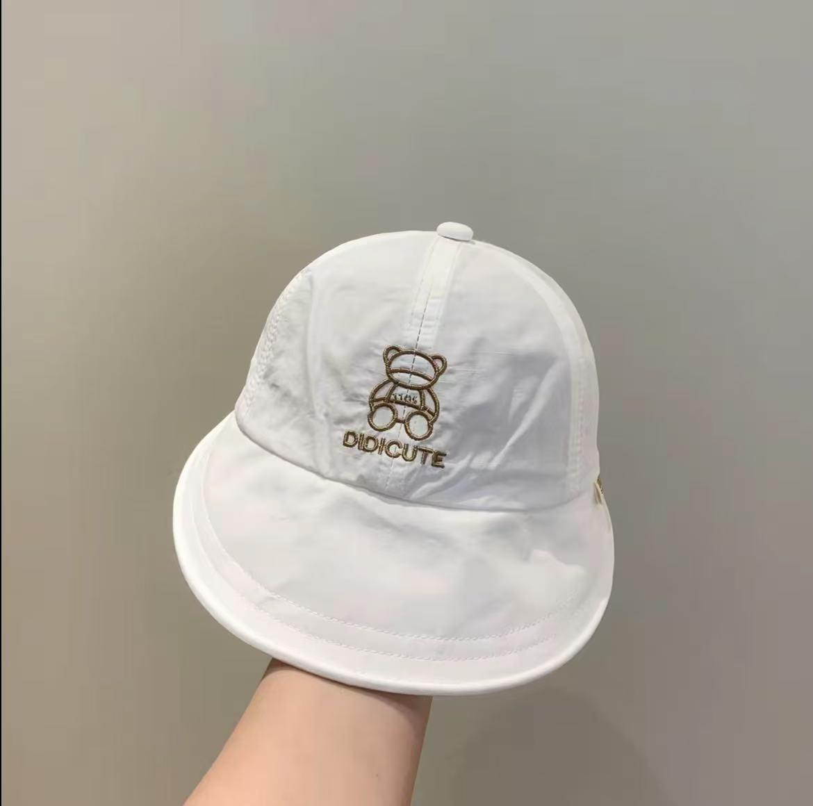 Japanese-Style Kids Quick-Dry Sun Hat - Wide Brim, Unisex, Versatile for Spring/Summer 6 months to 3 years
Japanese-Style Kids Quick-Dry Sun Hat - Wide Brim, Unisex, Versatile for Spring/Summer 6 months to 3 years