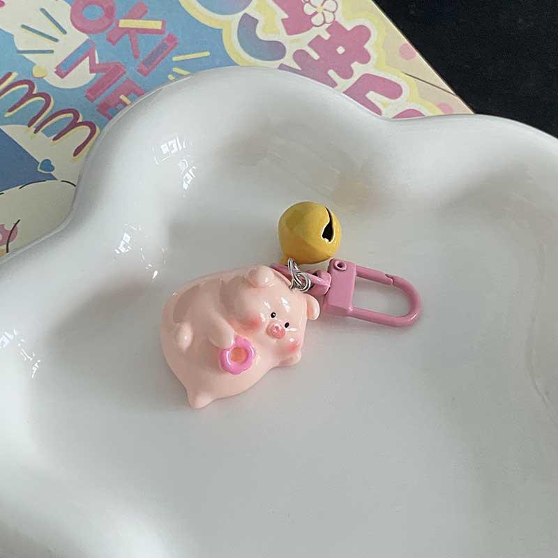 Мультяшный милый трехмерный брелок-подвеска в виде свиньи для женщин и девочек, украшение на сумку, индивидуальные брелоки в виде животных, ювелирные изделия
Мультяшный милый трехмерный брелок-подвеска в виде свиньи для женщин и девочек, украшение на сумку, индивидуальные брелоки в виде животных, ювелирные изделия