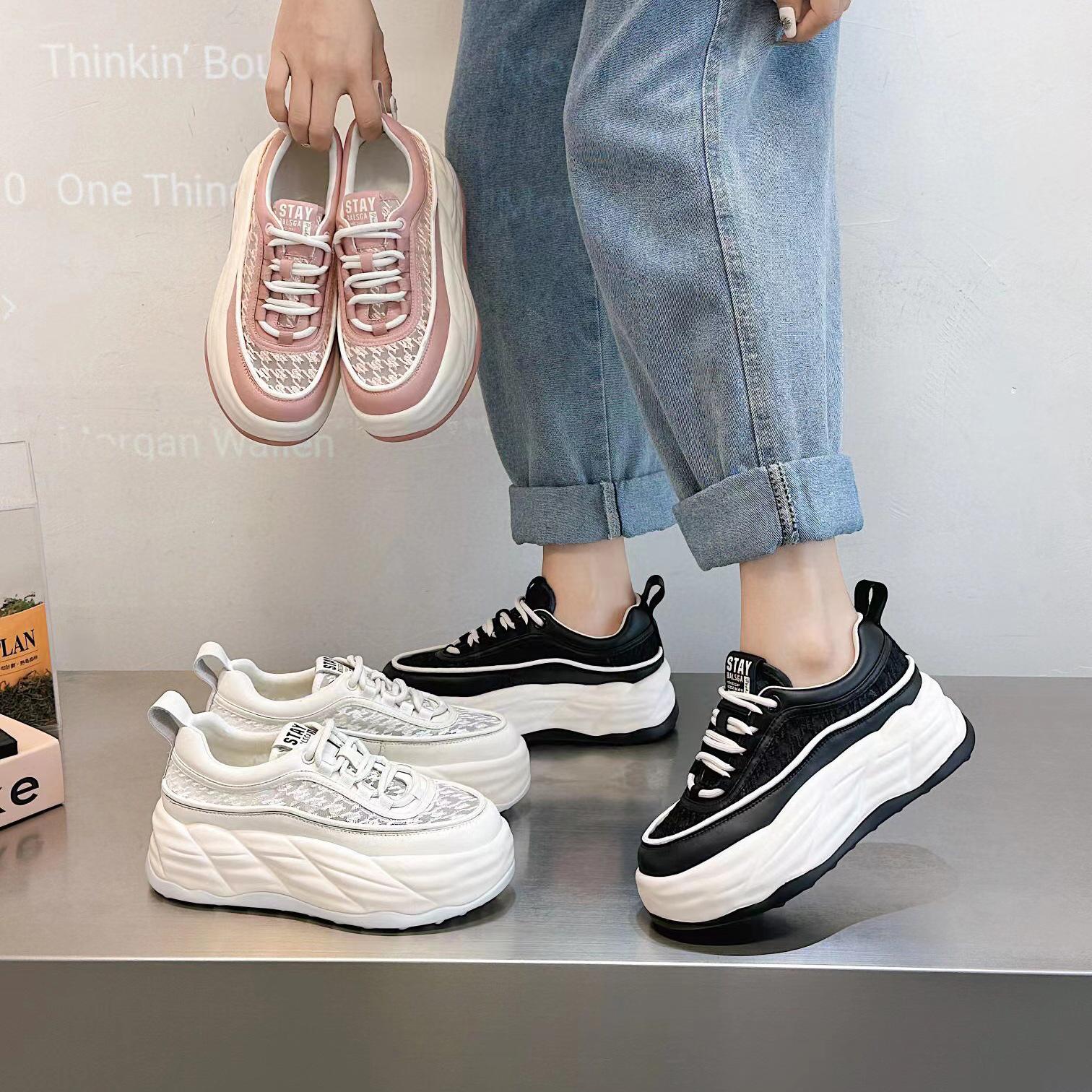 Весенние кожаные белые туфли на толстой подошве, женские новые летние дышащие универсальные повседневные спортивные туфли на шнуровке для папы 
Весенние кожаные белые туфли на толстой подошве, женские новые летние дышащие универсальные повседневные спортивные туфли на шнуровке для папы