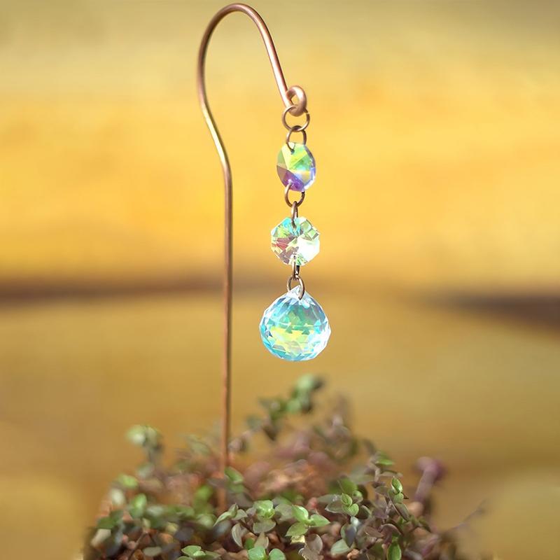 1Pcs Garden Lawn Decoration Sun Catcher Crystal Ball Flower Pots Pile Plant Stumps Potted Plants Indoor Outdoor Hanging Decor 20 hooked balls
1Pcs Garden Lawn Decoration Sun Catcher Crystal Ball Flower Pots Pile Plant Stumps Potted Plants Indoor Outdoor Hanging Decor 20 hooked balls