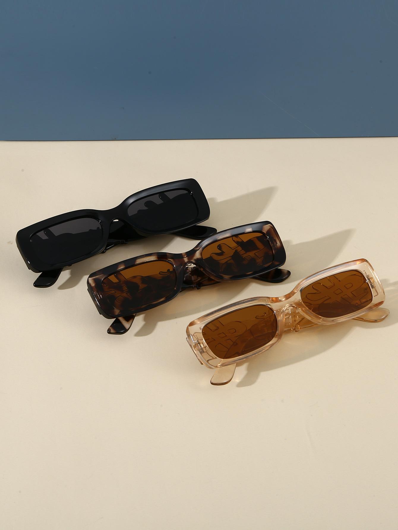3Pcs/5Pcs Retro Fashion Women s Sunglasses Set, Featuring an Ultra-Narrow Square Frame Design, Anti-Glare, and Stylish to Wear
3Pcs/5Pcs Retro Fashion Women s Sunglasses Set, Featuring an Ultra-Narrow Square Frame Design, Anti-Glare, and Stylish to Wear
