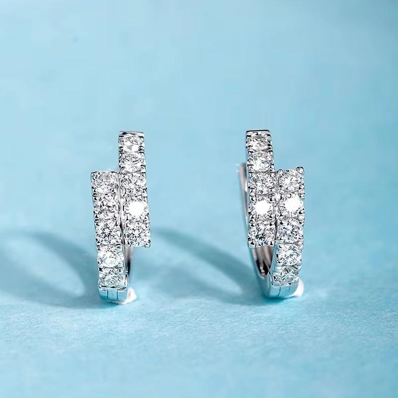 Huitan Novel Shiny Hoop Earrings for Women Delicate Gorgeous Ear Piercing Accessories Dainty Versatile Chic Daily Party Zircon
Huitan Novel Shiny Hoop Earrings for Women Delicate Gorgeous Ear Piercing Accessories Dainty Versatile Chic Daily Party Zircon