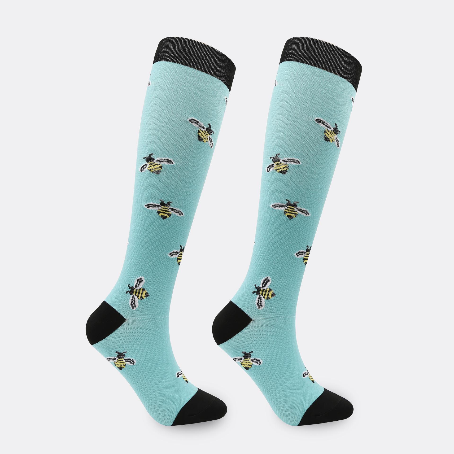 33 Styles: Sports Compression Long Socks - Elastic & Colored Small/Medium
33 Styles: Sports Compression Long Socks - Elastic & Colored Small/Medium