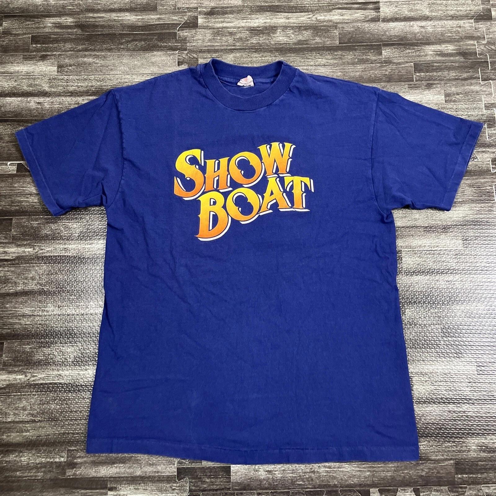 Vintage Show Boat T-Shirt Musical Movie Promo Purple Men s Size L Single Stich 2XL
Vintage Show Boat T-Shirt Musical Movie Promo Purple Men s Size L Single Stich 2XL