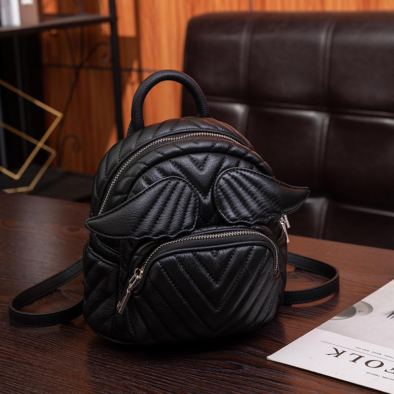 Cute Wings women Backpack small Wide Strap Lady Shoulder Bags Girl Backpacks Travel Daypack Soft PU Leather bagpack white bolsa 20cmX21cmX10.5cm чорний
Cute Wings women Backpack small Wide Strap Lady Shoulder Bags Girl Backpacks Travel Daypack Soft PU Leather bagpack white bolsa 20cmX21cmX10.5cm чорний