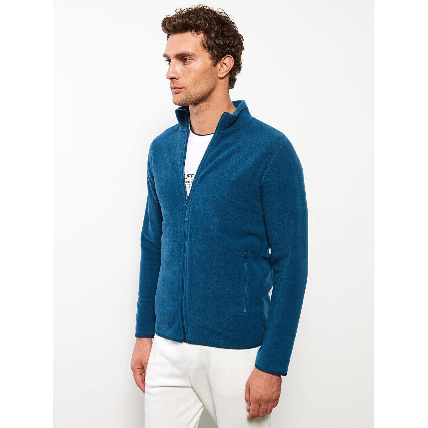 Мужской спортивный кардиган удобной посадки с воротником-стойкой цвета бензина 
Мужской спортивный кардиган удобной посадки с воротником-стойкой цвета бензина