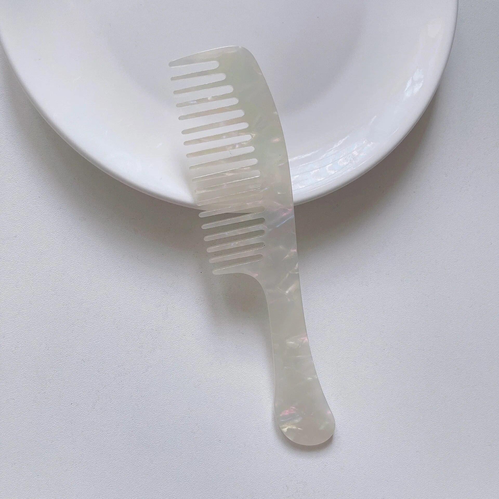 Ацетатная расческа для укладки волос, красочная парикмахерская расческа, щетка для волос для женщин и девочек, аксессуары для укладки волос в парикмахерском салоне, расческа для волос
Ацетатная расческа для укладки волос, красочная парикмахерская расческа, щетка для волос для женщин и девочек, аксессуары для укладки волос в парикмахерском салоне, расческа для волос