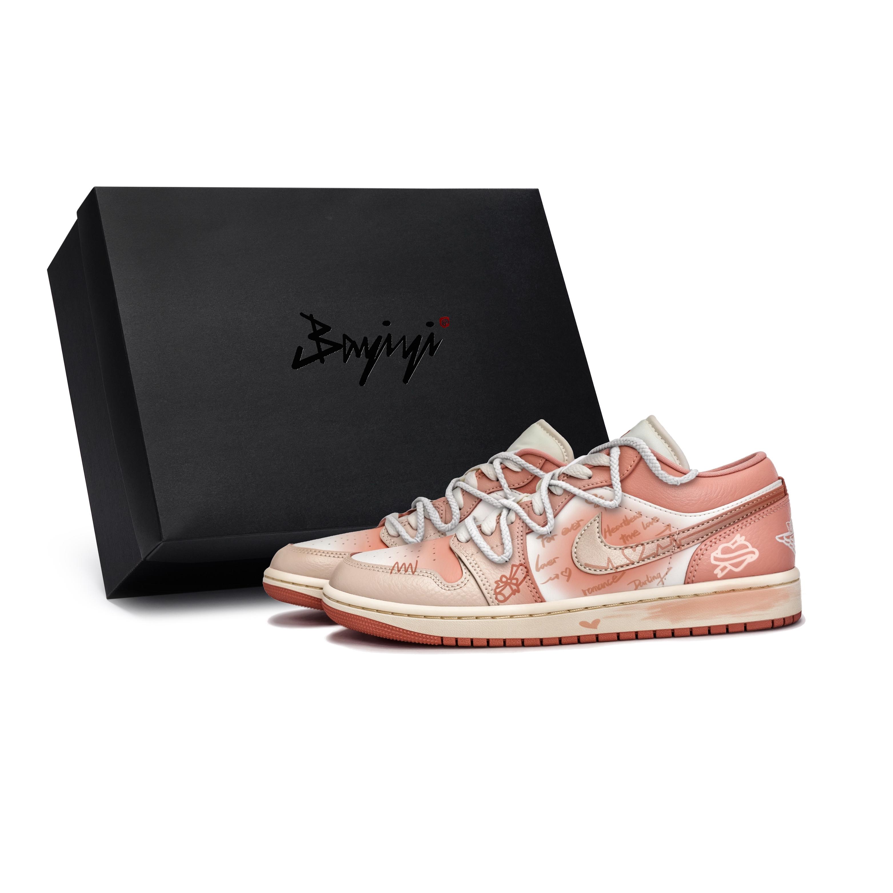 Jordan Air Jordan 1 Vintage Basketball Shoes Women s Low top Pink/White DC0774-180(Team80-S-BOX) 36.5
Jordan Air Jordan 1 Vintage Basketball Shoes Women s Low top Pink/White DC0774-180(Team80-S-BOX) 36.5