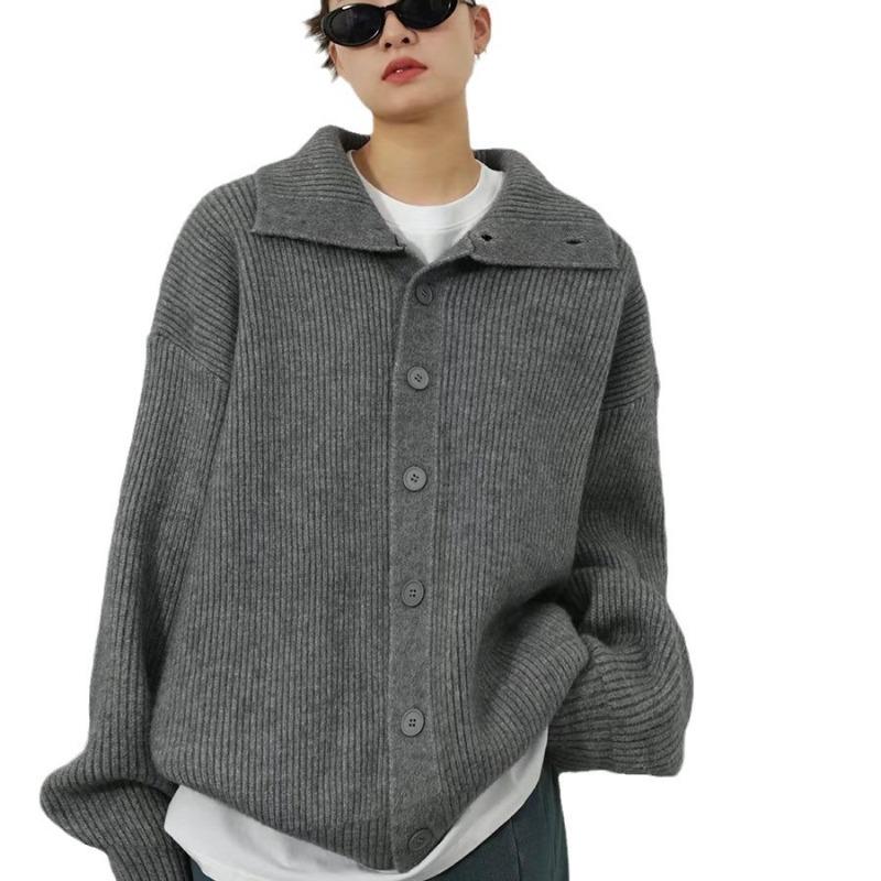 Retro lazy wind cardigan sweater women s autumn new high-end casual loose knitted sweater top coat one size fits all
Retro lazy wind cardigan sweater women s autumn new high-end casual loose knitted sweater top coat one size fits all
