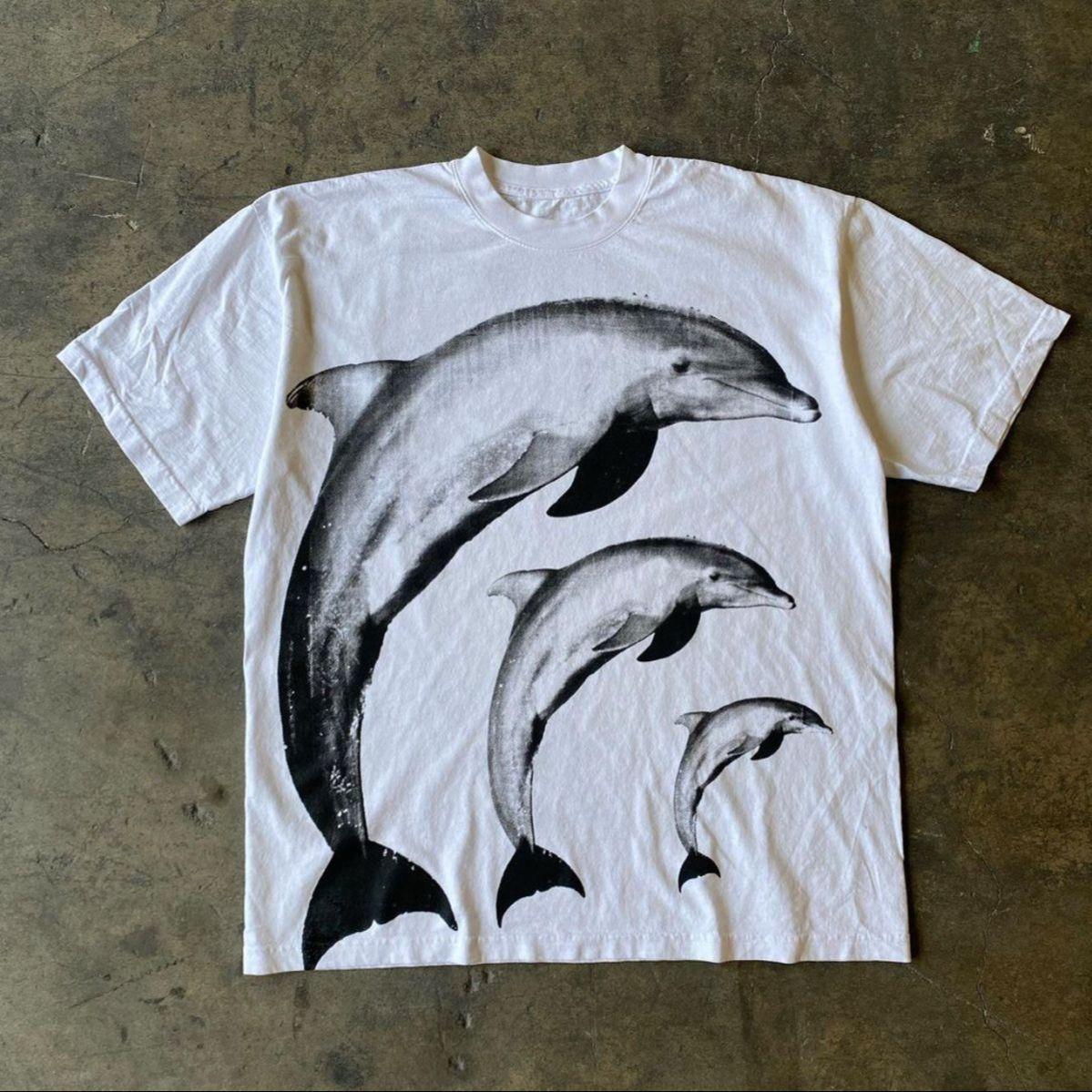 Dolphin Pattern Printed Roundneck Shortsleeved Tshirt for Both Men and Women Y2K Style Loosefitting Top 4XL
Dolphin Pattern Printed Roundneck Shortsleeved Tshirt for Both Men and Women Y2K Style Loosefitting Top 4XL