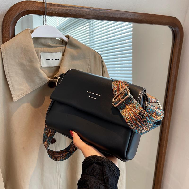 Роскошная модная сумка через плечо для женщин, новые дизайнерские сумки через плечо, высококачественная женская дорожная сумка из искусственной кожи и сумки
Роскошная модная сумка через плечо для женщин, новые дизайнерские сумки через плечо, высококачественная женская дорожная сумка из искусственной кожи и сумки