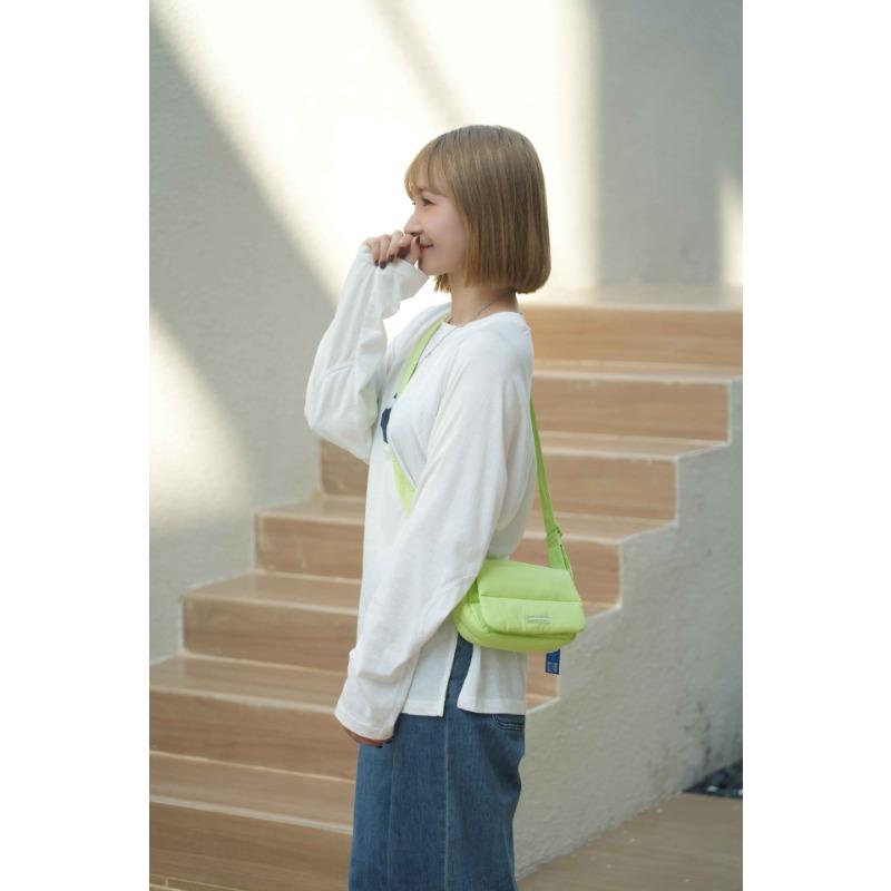 Маленькая женская сумка Macaron Lightweight Underarm Crossbody Bag Lazy Style Mini Small
Маленькая женская сумка Macaron Lightweight Underarm Crossbody Bag Lazy Style Mini Small