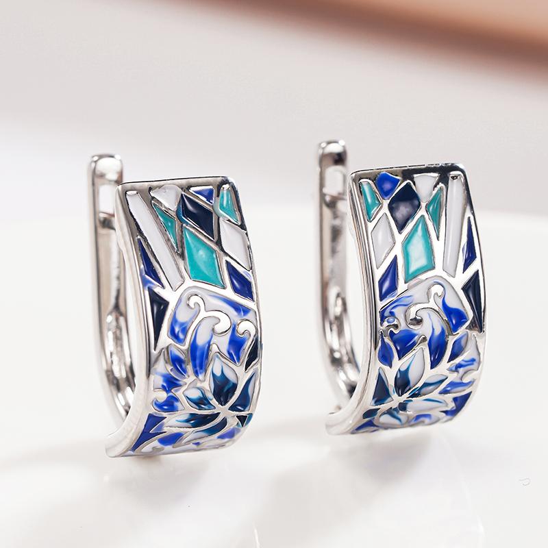 Huitan Elegant Lady Engagement Earrings Delicate Blue Flower Accessories for Daily Wear Exquisite Dainty Zircon for Wedding
Huitan Elegant Lady Engagement Earrings Delicate Blue Flower Accessories for Daily Wear Exquisite Dainty Zircon for Wedding