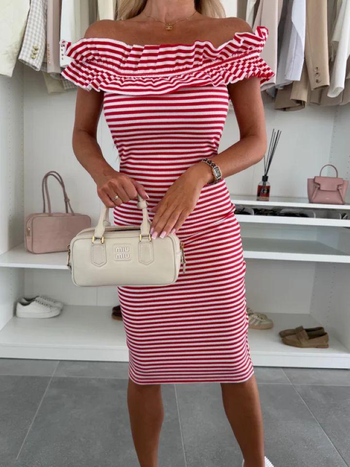 2025 Women s Solid Color One-Shoulder Ruffle Trim Slimming Dress Europe and America L
2025 Women s Solid Color One-Shoulder Ruffle Trim Slimming Dress Europe and America L