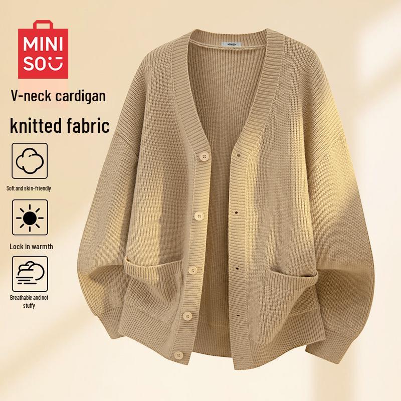 MINISO Unisex V-Neck Knitted Cardigan 2XL
MINISO Unisex V-Neck Knitted Cardigan 2XL