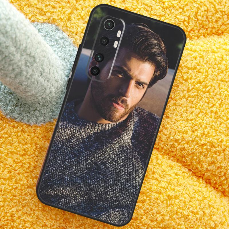 Чехол Can Yaman для Xiaomi 15 14 Ultra 13T 14T 15T 17 Pro Max Чехол для POCO X7 F8 Pro X3 X5 X6 F5 F6 F7 Xiaomi 17Pro Max
Чехол Can Yaman для Xiaomi 15 14 Ultra 13T 14T 15T 17 Pro Max Чехол для POCO X7 F8 Pro X3 X5 X6 F5 F6 F7 Xiaomi 17Pro Max