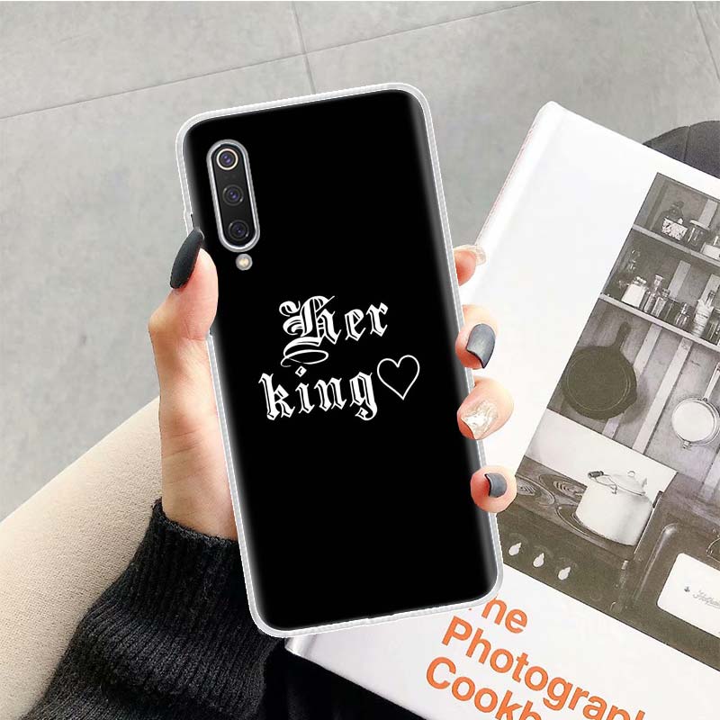 King Queen Couple Lovers Phone Case For Xiaomi Poco F7 Ultra X7 X6 Pro X5 Redmi 15 15C 13 13C 12 12C 10 10A 10C 9 9A 9C 9T Shell Xiaomi Poco M7 4G
King Queen Couple Lovers Phone Case For Xiaomi Poco F7 Ultra X7 X6 Pro X5 Redmi 15 15C 13 13C 12 12C 10 10A 10C 9 9A 9C 9T Shell Xiaomi Poco M7 4G