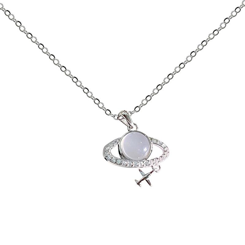 Ожерелье с планетой из белого агата, женское, легкое, роскошное, милое, чистое, ветровое, ожерелье-цепочка, украшение
Ожерелье с планетой из белого агата, женское, легкое, роскошное, милое, чистое, ветровое, ожерелье-цепочка, украшение