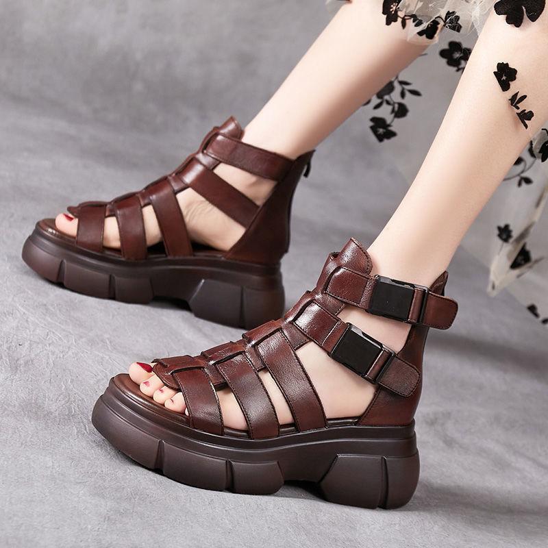 Soft leather retro sandals women s summer new hollow thick-soled muffin bottom slope heel versatile Roman high-heeled sandals 41 коричневий
Soft leather retro sandals women s summer new hollow thick-soled muffin bottom slope heel versatile Roman high-heeled sandals 41 коричневий