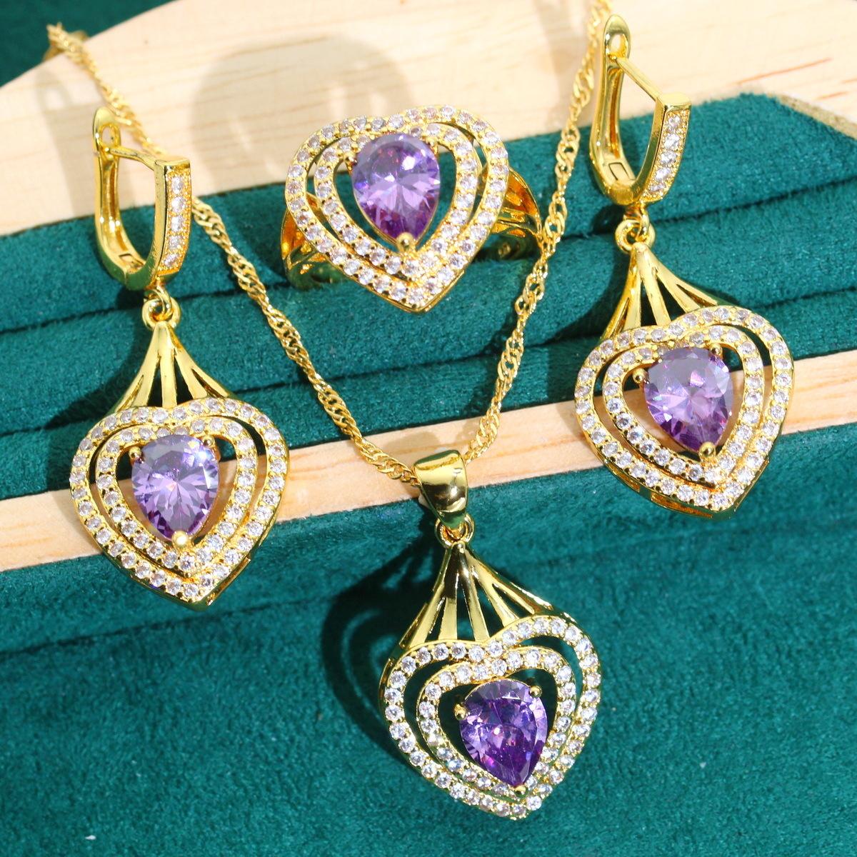 Classic Heart Shaped Micro Inlay Jewelry European and N Elegant Elegant Brass Inlay Zircon Practical Household Product size 9
Classic Heart Shaped Micro Inlay Jewelry European and N Elegant Elegant Brass Inlay Zircon Practical Household Product size 9