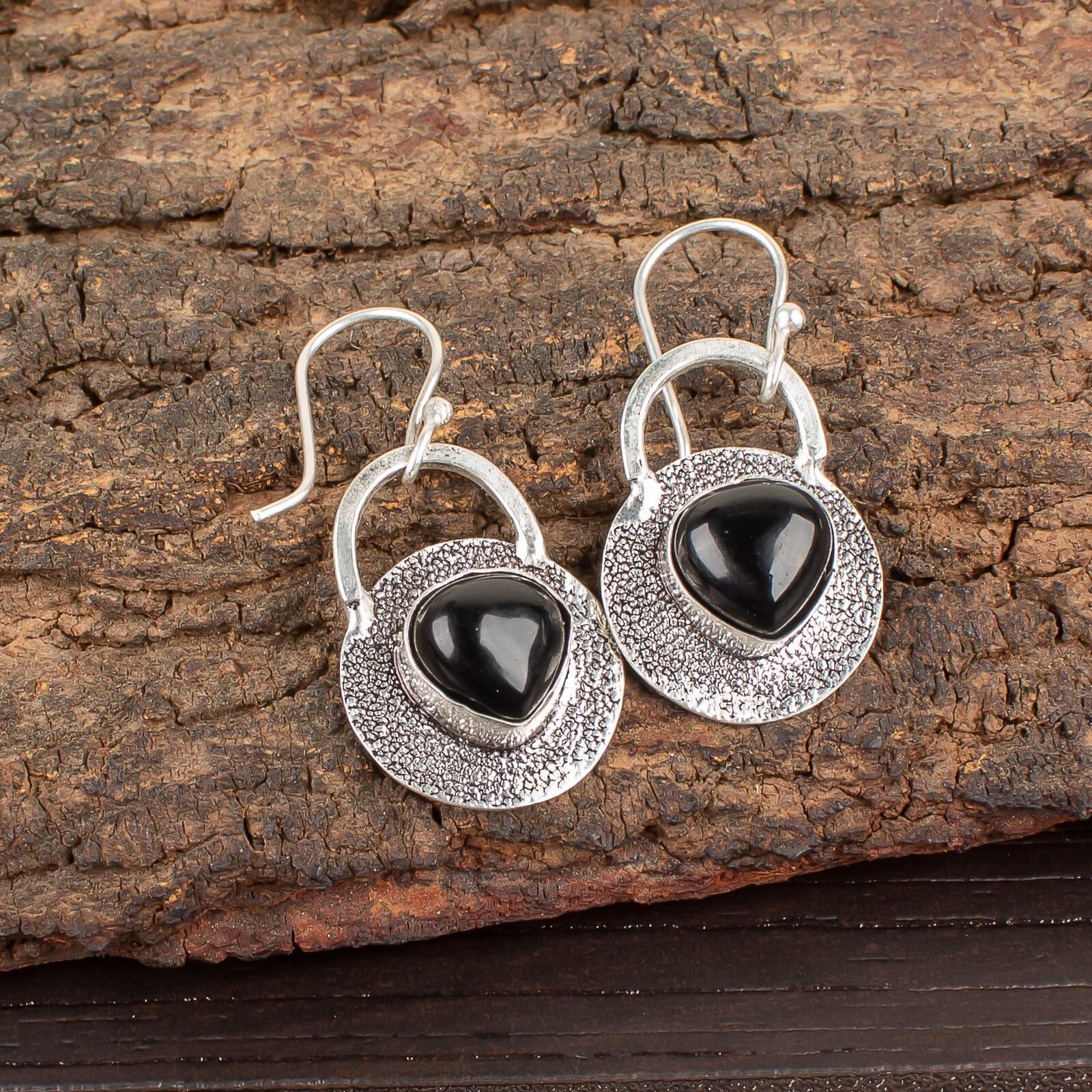 Natural Black Tourmaline Gemstone 925 Sterling Silver Handcrafted Earrings 1.30 EE-63-27
Natural Black Tourmaline Gemstone 925 Sterling Silver Handcrafted Earrings 1.30 EE-63-27
