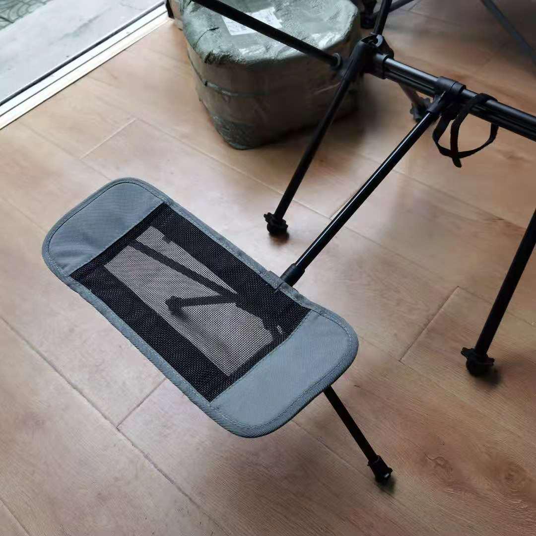 Portable Aluminum Alloy Folding Beach Chair & Footrest Recliner
Portable Aluminum Alloy Folding Beach Chair & Footrest Recliner