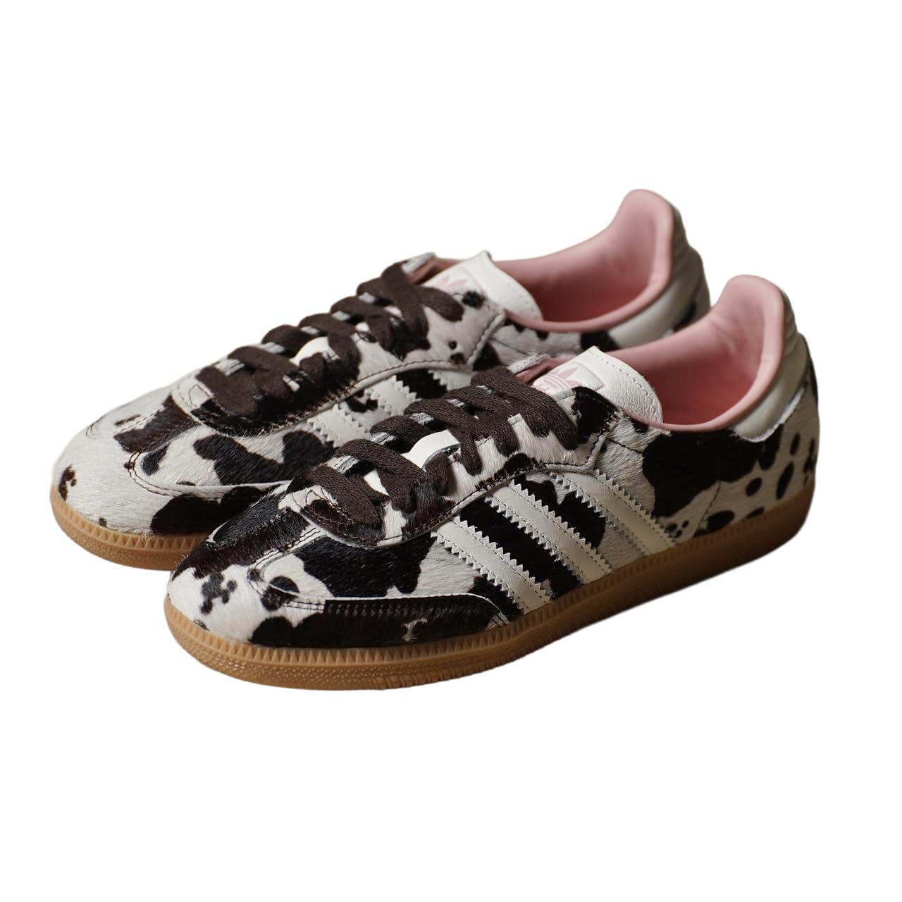 Adidas Originals SAMBA OG W Cow Size Women s Sneakers, Low-Top Lace-Up Print, 24.0cm (DBROWN/OWHITE/GUM3)
Adidas Originals SAMBA OG W Cow Size Women s Sneakers, Low-Top Lace-Up Print, 24.0cm (DBROWN/OWHITE/GUM3)