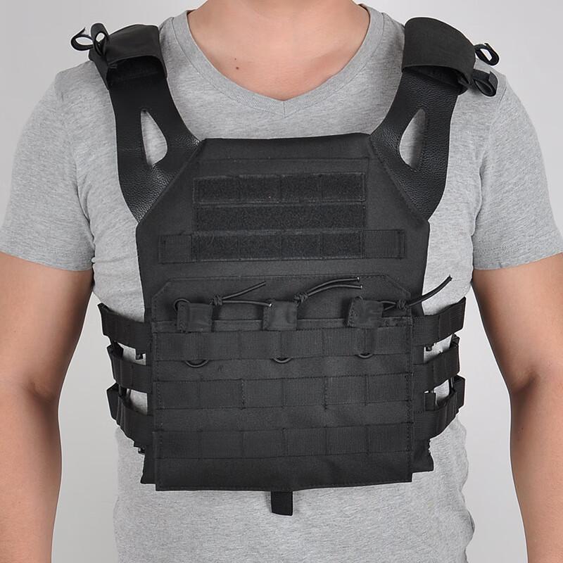 Amphibious Outdoor Tactical Vest One Size
Amphibious Outdoor Tactical Vest One Size