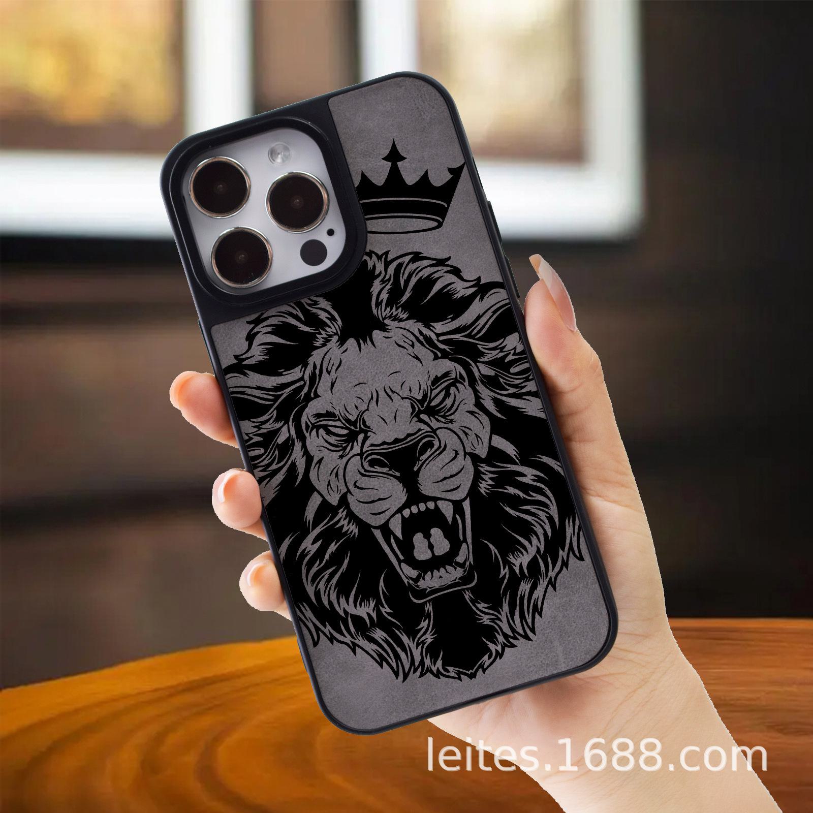 Кожаный двухслойный защитный чехол с рисунком льва для Apple iPhone 15 Apple 15 чёрный
Кожаный двухслойный защитный чехол с рисунком льва для Apple iPhone 15 Apple 15 чёрный