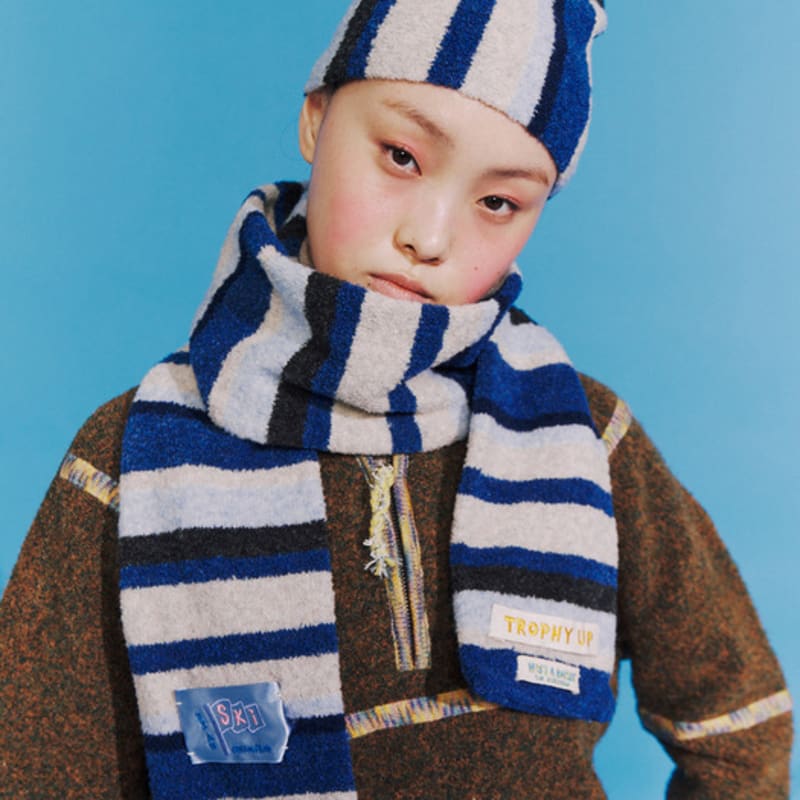 MISU AND BARBE STRIPY BEANIE NAVY FREE
MISU AND BARBE STRIPY BEANIE NAVY FREE