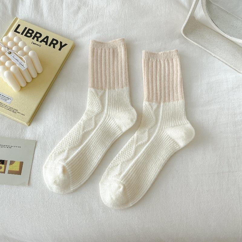 Socks Winter Thickened Color-Blocked Socks Warm And Contrasting Soft Cashmere Stockings Tide Pile Socks One size fits all
Socks Winter Thickened Color-Blocked Socks Warm And Contrasting Soft Cashmere Stockings Tide Pile Socks One size fits all