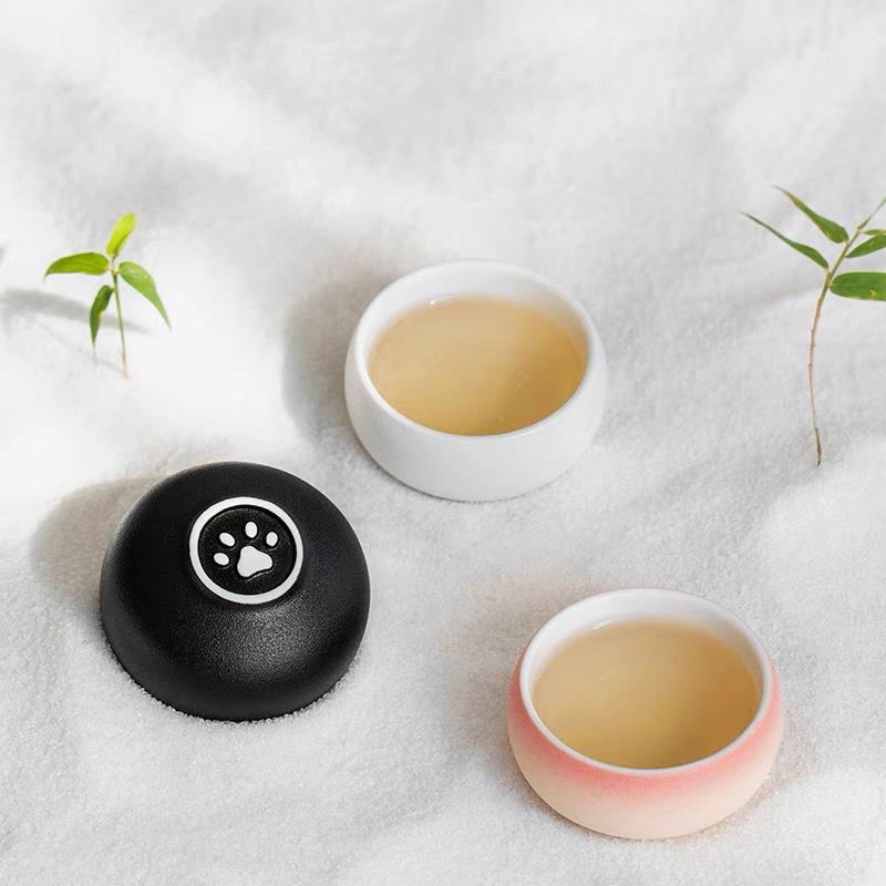 High-End White Porcelain Panda Tea Cup - Cute Kung Fu Style for Household Use 30ml
High-End White Porcelain Panda Tea Cup - Cute Kung Fu Style for Household Use 30ml