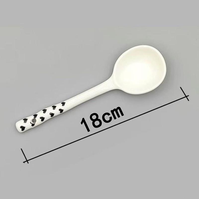 Черно-белая классическая ложка милая с длинной ручкой кремовый дизайн суп десерт кофе перемешивание
Черно-белая классическая ложка милая с длинной ручкой кремовый дизайн суп десерт кофе перемешивание